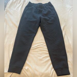 Uniqlo Men’s Grey Sweatpants